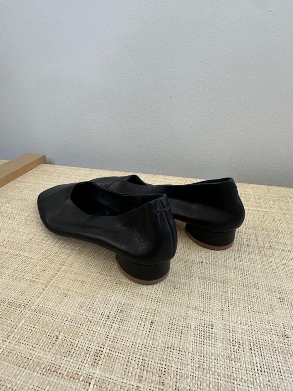 Jeffrey Campbell Black Leather V-Cut Ballet Flats - Picture 2 of 5